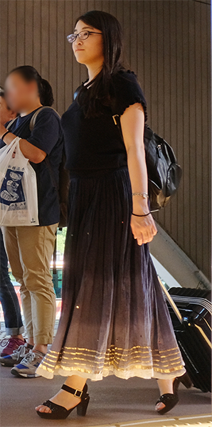 眞子さまが私服でお出かけ